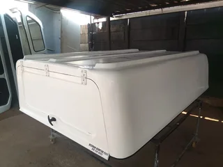 MAHINDRA SINGLE CAB LOWLINE WHITE ROAMER CANOPY