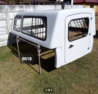 Isuzu 2012-2022 Single Cab Highline White Beekman Fulldoor Canopy