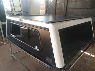 HILUX 2016-2025 DOUBLE CAB LOWLINE WHITE BUSHTECH CANOPY