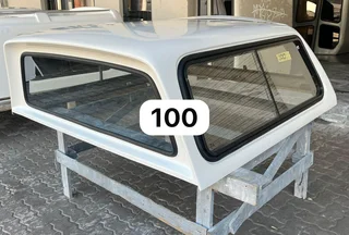 NP300 DOUBLE CAB WHITE BEEKMAN CANOPY