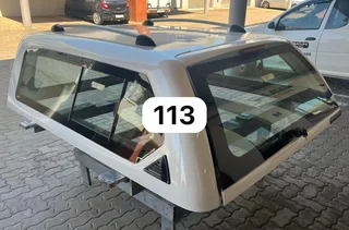 TOYOTA HILUX 2005 EXTENDED CAB LOWLINE WHITE BEEKMAN EXECUTIVE CANOPY