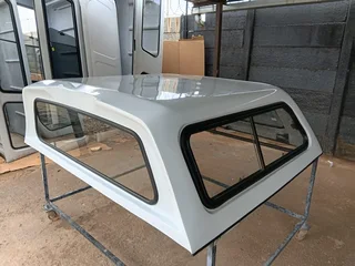 ISUZU DOUBLE CAB LOWLINE WHITE ANDY CAB CANOPY