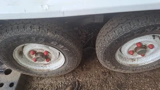 1986 - Ad posted by Derick Potgieter