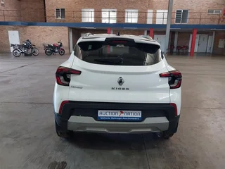 stripping renault kiger 2022 doors and engine gearbox tailgate door hub suspension