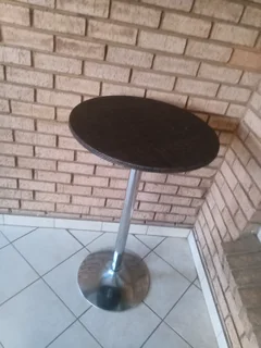 Bar table