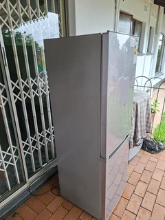 Fridge - Ad posted by Des Maharaj