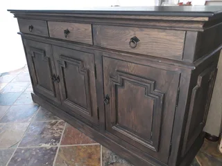 Wooden Server or Buffet R6500