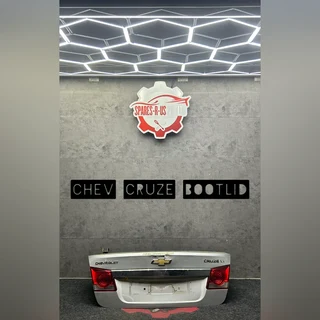 Chev Cruze Bootlid for sale