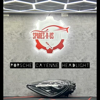 Porsche Cayenne Headlight for sale