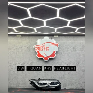 VW Tiguan RHS Headlight for sale