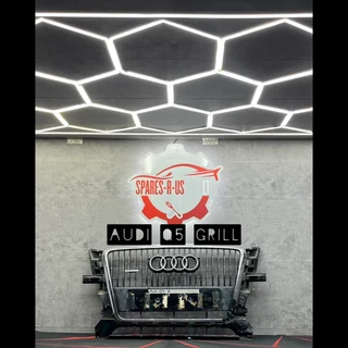Audi Q5 Grill for sale