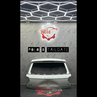 Polo 8 Tailgate for sale