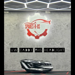 VW Caddy RHS Headlight for sale