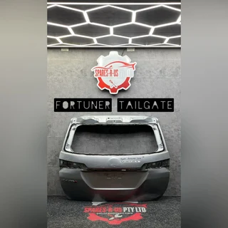 Fortuner Tailgate for sale