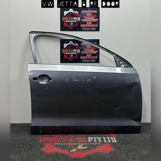 VW Jetta 6 RF Door for sale