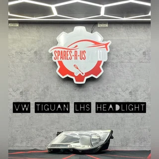 VW Tiguan RHS Headlight for sale