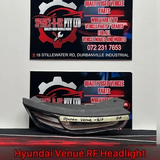 Hyundai Venue RF Headlight for sale