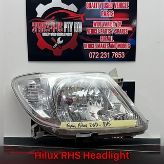 Hilux RHS Headlight for sale