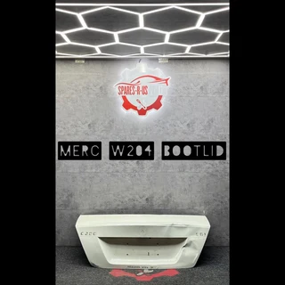 Merc W204 Bootlid for sale