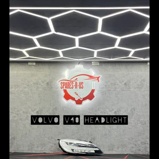 Volvo V40 Headlight for sale