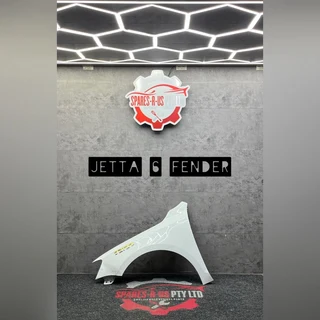 Jetta 6 Fender for sale