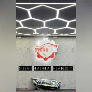 Nissan Qashqai Headlight for sale