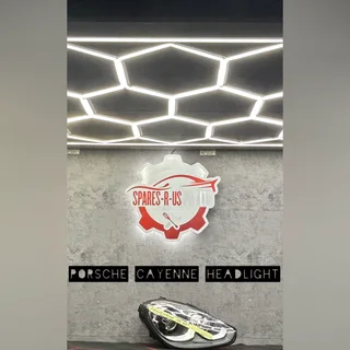 Porsche Cayenne Headlight for sale