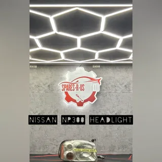 Nissan NP300 Headlight for sale