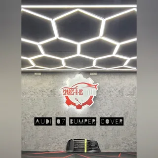 Audi Q7 Bumbper Cover for sale