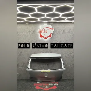 Polo 6/Vivo Tailgate for sale
