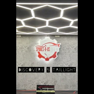 Discovery 5 Taillight for sale