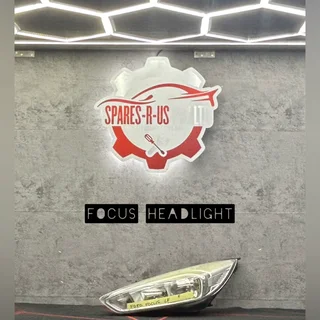 Focus Headlight for sale