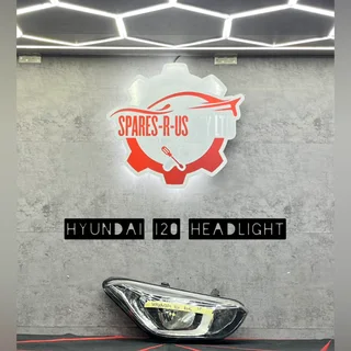 Hyundai i20 Headlight for sale
