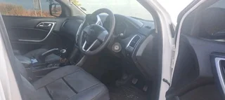 2018 JMC VIGUS DIESEL ENGINE 2.4.  R75,000