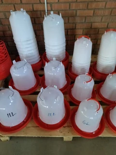 Chicken Drinkers 6L &amp; 11L