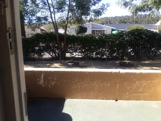 Malmesbury 2 B house enclosed erf