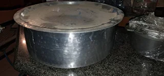 Pots - Ad posted by Shahil Deeplaul