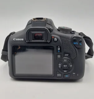 Canon Eos2000d &#43; Efs 18-55Mm F/3.5-5.6 Is Ii Lens &#43; Charger