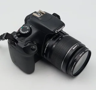 Canon Eos 1100D With Efs 18-55Mm Lens