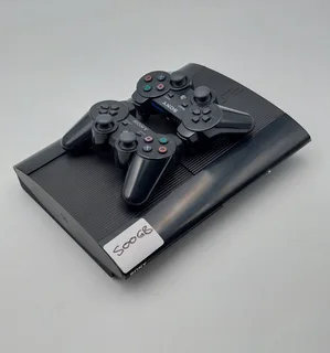 Ps3 Console With 2 Controllers (500Gb)