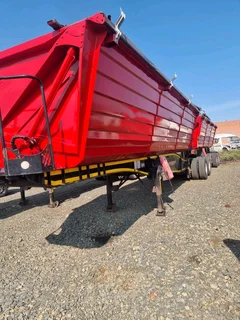 2016 Trailord  50 Cube Side Tipper