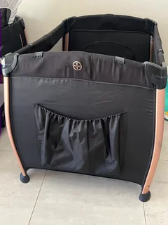 Chelino Camp Cot with Matt