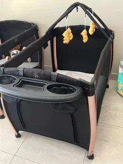 Chelino Camp Cot with Matt