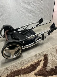Chelino Platinum Lunar Chrome Twin Pram