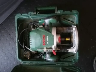 Bosch POF 1200 AE Router