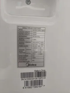Midea 12000 BTU Portable Aircon ( R6200 now R3800)