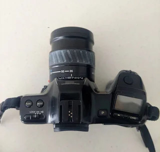 Minolta Dynax 7000i Camera