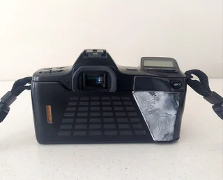 Minolta Dynax 7000i Camera