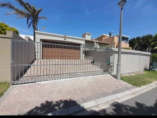 Gates and Vibercrete wall and extentions