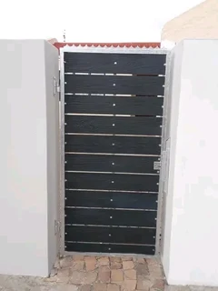 Epoxy coated gates and fencing